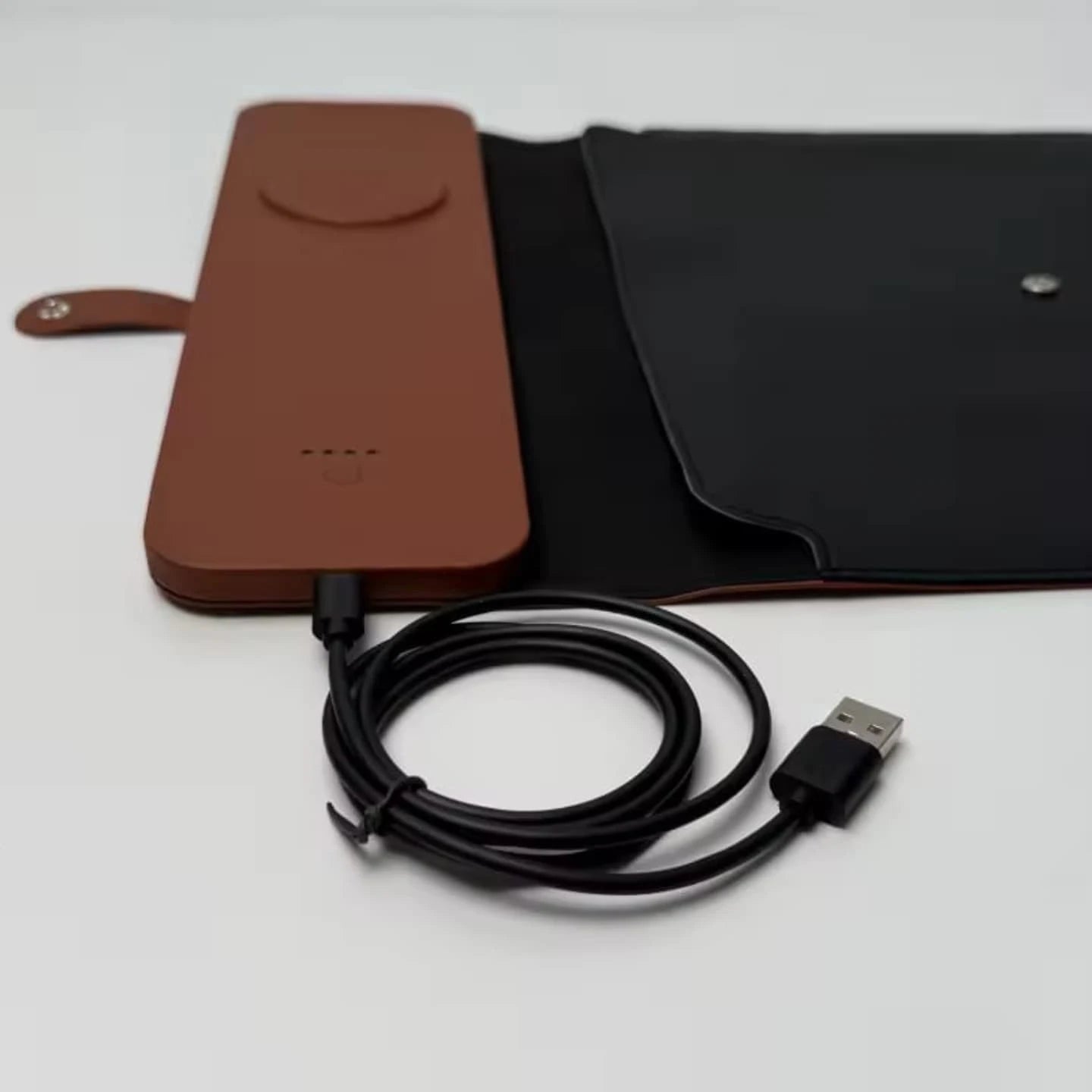All-in-One Leather Portable Laptop Sleeve for Mobile & Essentials